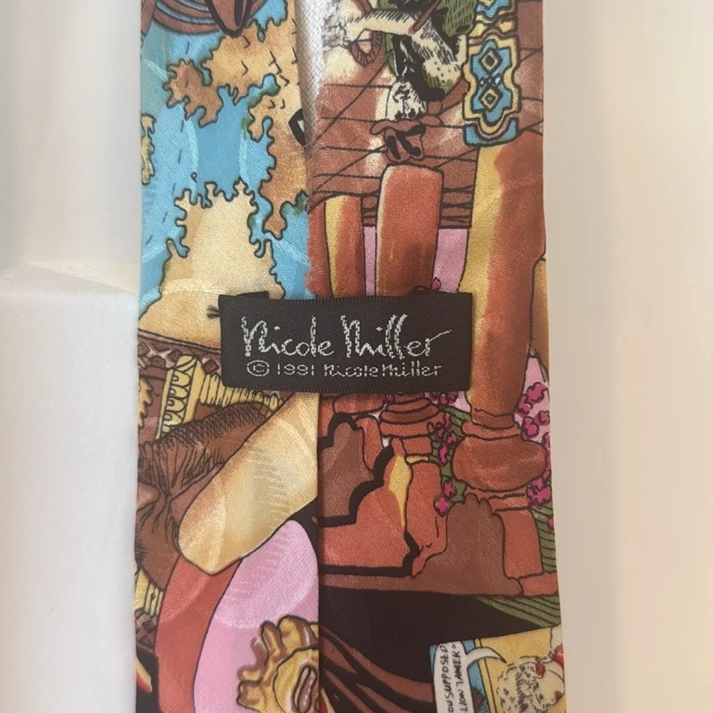 Vintage 1991 Nicole Miller 100% Silk Men’s Tie